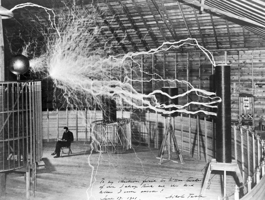 Tesla&rsquo;s Transmitter