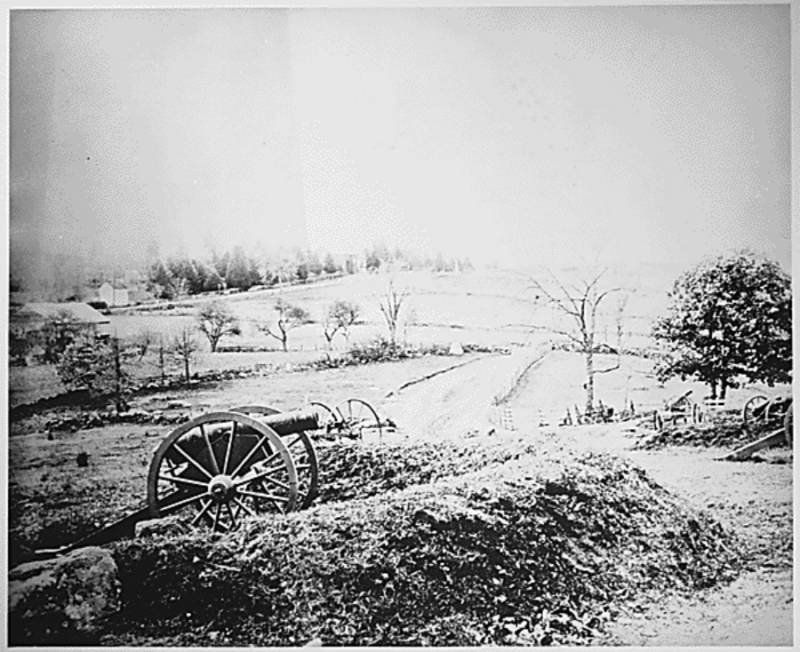 33 Battle Of Gettysburg Photos That Capture The "Harvest