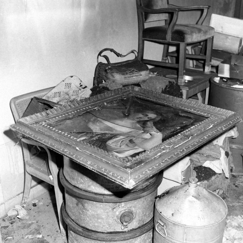 13 Photos Inside The Führerbunker, Adolf Hitler's Final Hideout