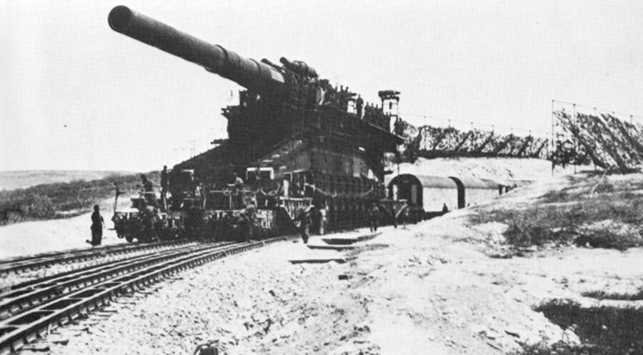 Schwerer Gustav On Tracks