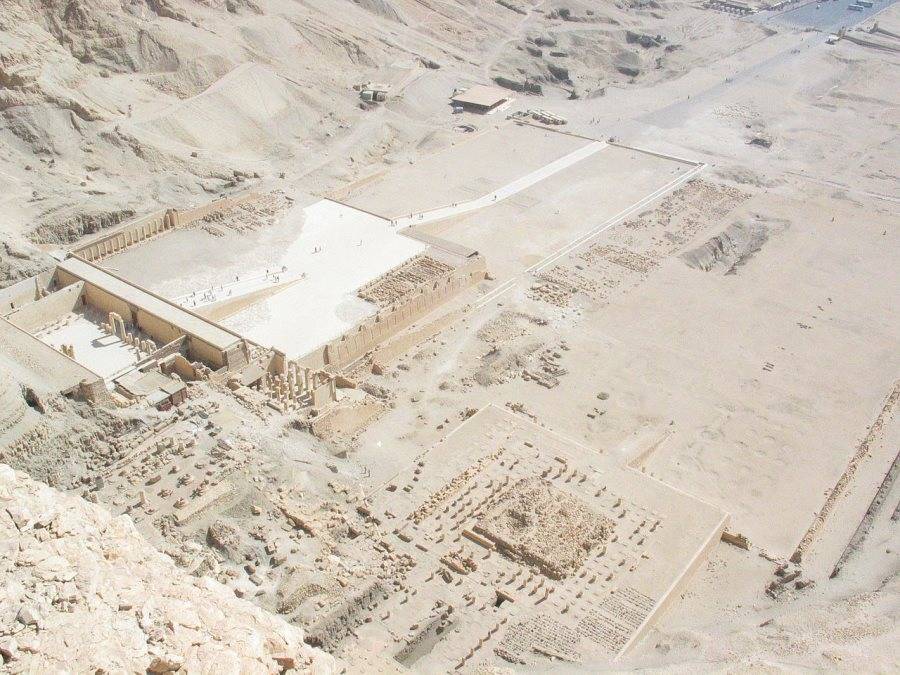 Deir El-Bahri
