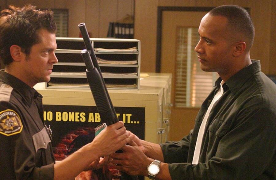 Walking Tall Screencap