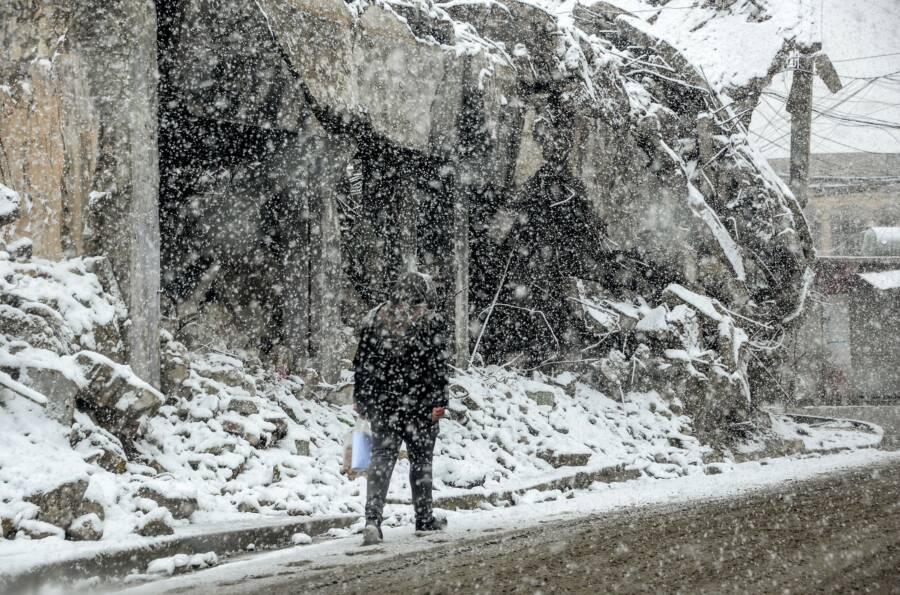Snow Blankets Iraq For Just The Second Time In 100 Years