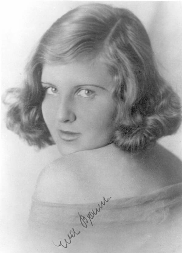 Eva Braun Photo