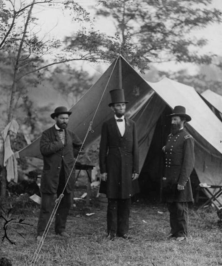 Gettysburg Ghosts Alleged Spirits From The Civil War's Bloodiest Battle