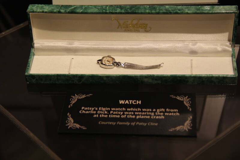 How Did Patsy Cline Die