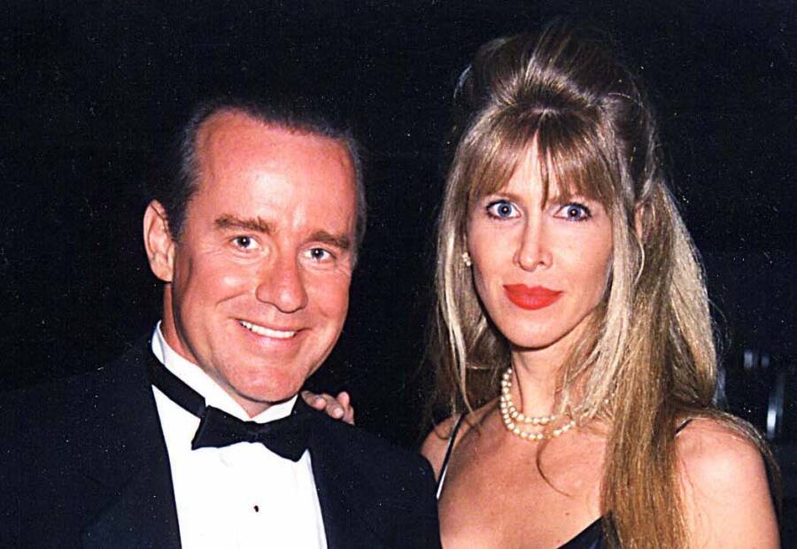 Phil Hartman's Death And The MurderSuicide That Rocked America