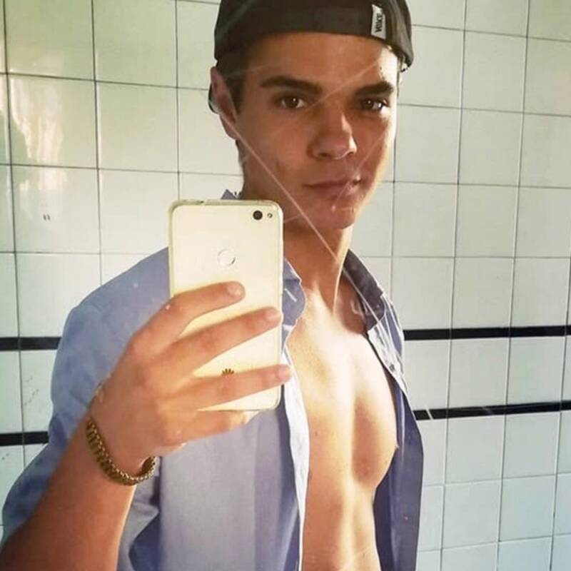 Sanchez Mirror Selfie