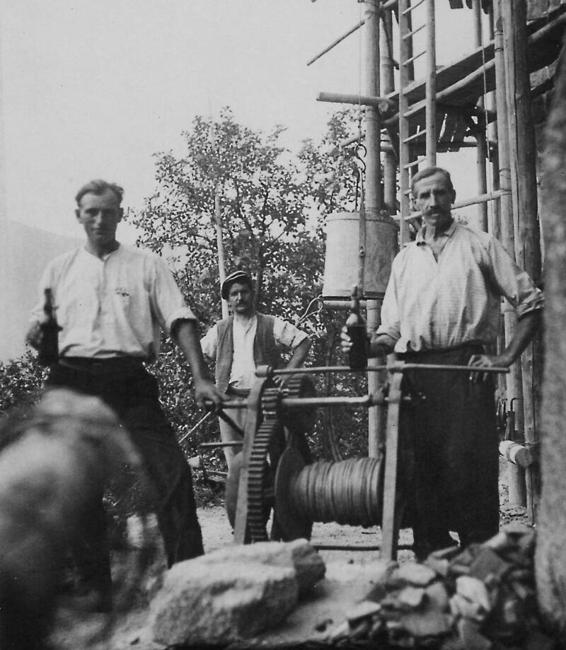 Builders During Chateau Dandlau Construction