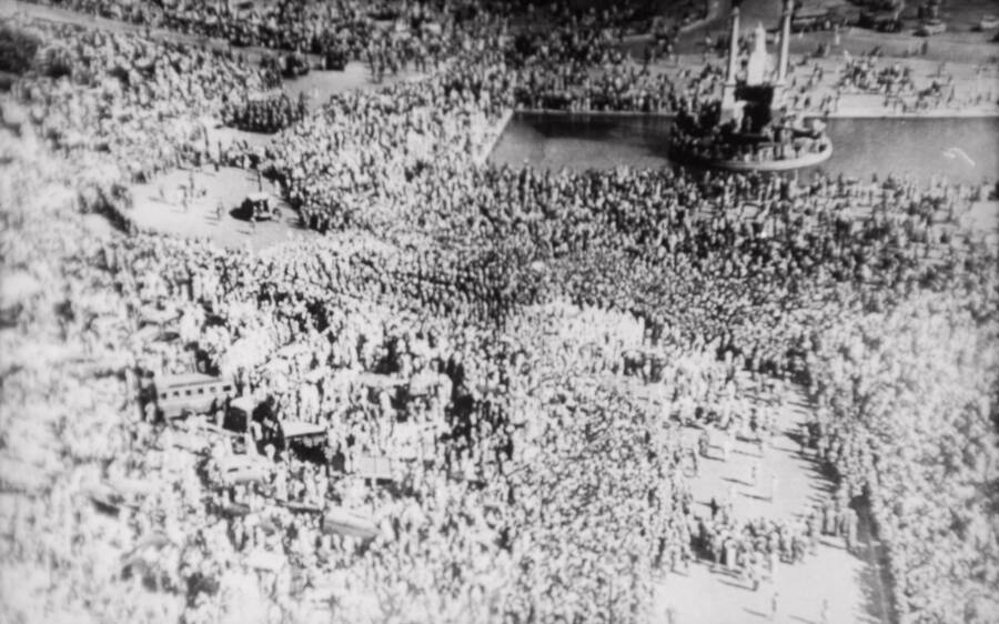 Gandhi&rsquo;s Funeral