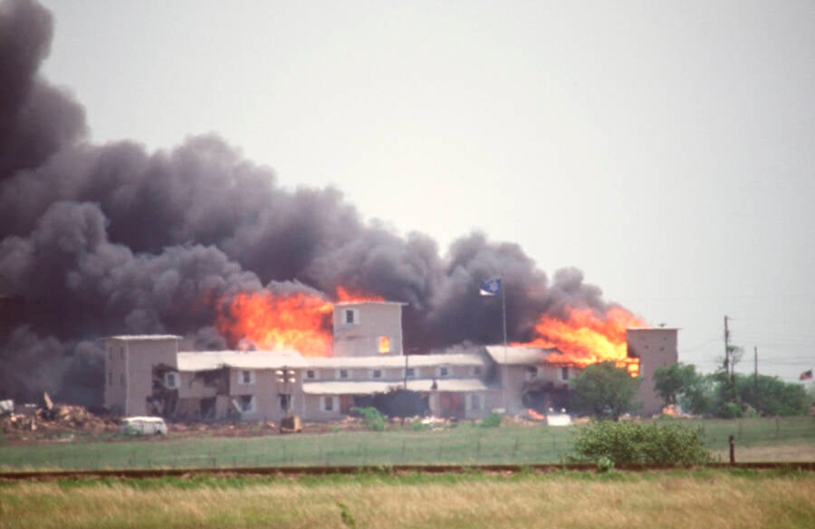 Branch Davidian Compound On Fire