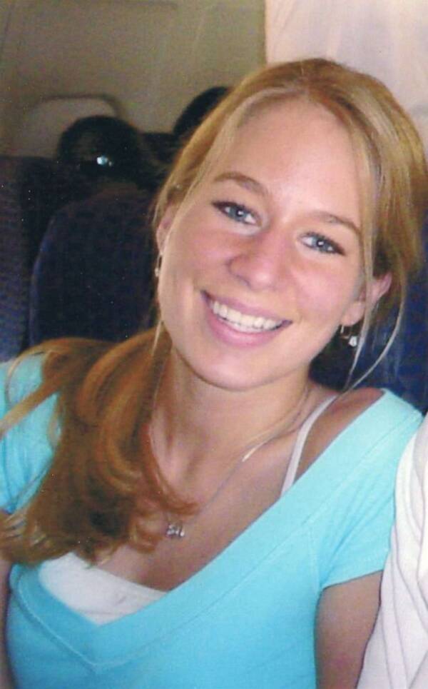 Natalee Holloway In Blue