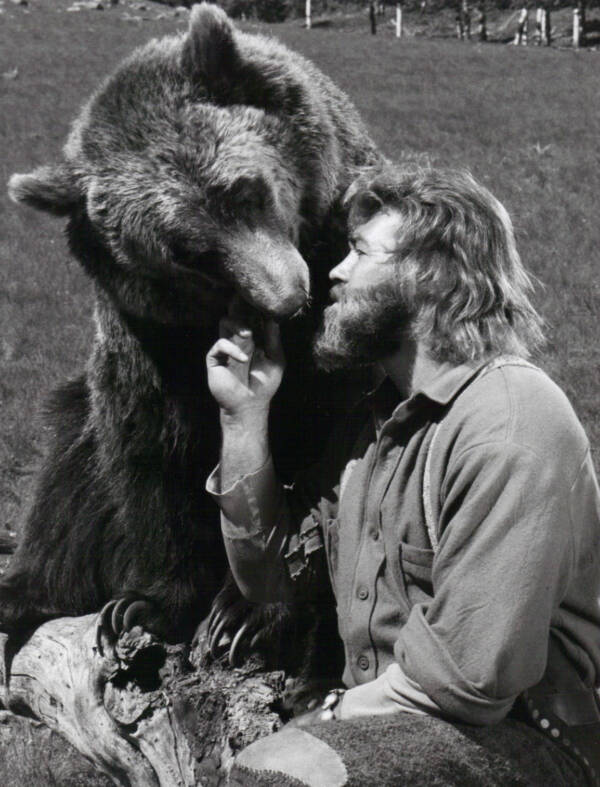 The Life And Times Of Grizzly Adams