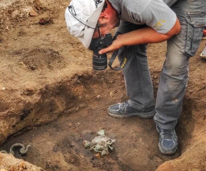Photographing The Phallic Wind Chime