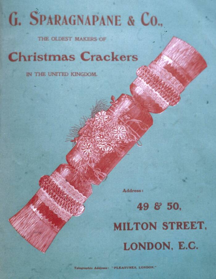 27 Unusual Christmas Traditions Around The World