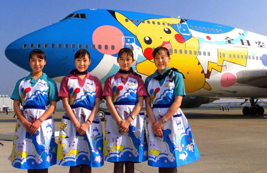Pokemon Boeing Plane