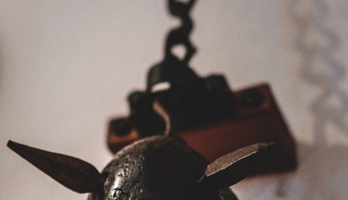 Difference Between Mace and Flail (Explained Briefly!) All The