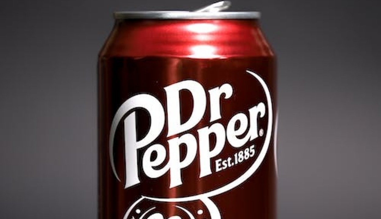 Dr. Pepper Or MrPibb? (Explained) All The Differences