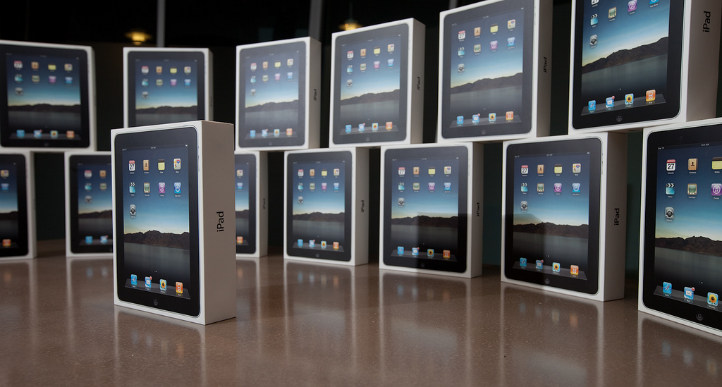 Apple Has Shorter Wait for the New iPad John Paczkowski News