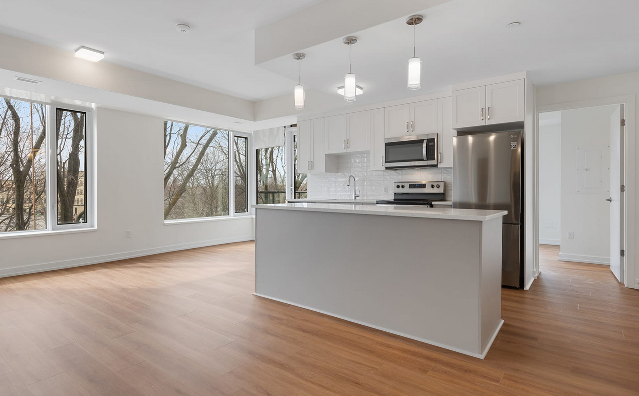 Ballantyne at Greystone Village, Old Ottawa East — allthingshome.ca