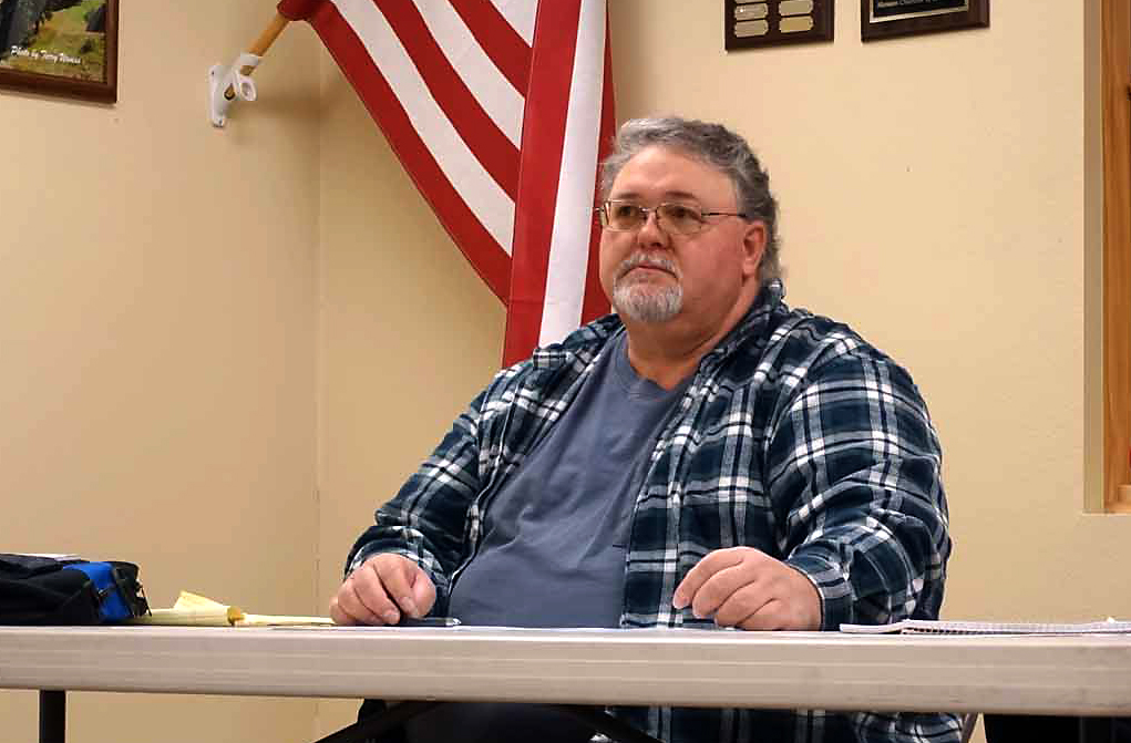 Speeding issue discussed at Manson Community Council meeting All