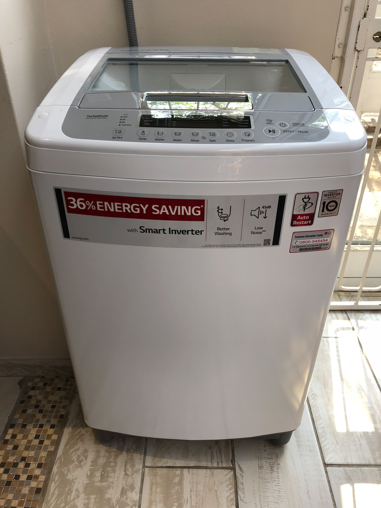 LG Sapience Top Loader with Smart Inverter