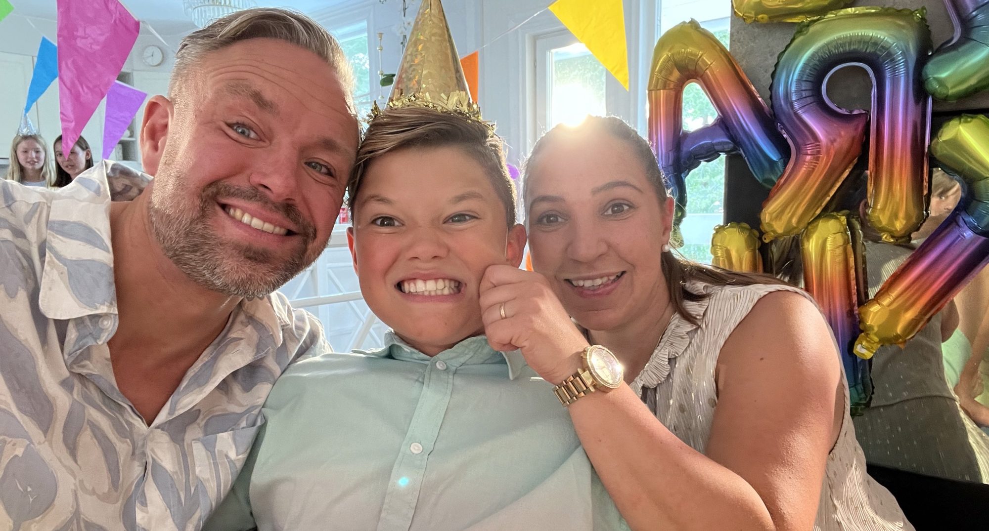 Känd youtuber spelade in musikvideo i Susannes kök Allt om Norrtälje