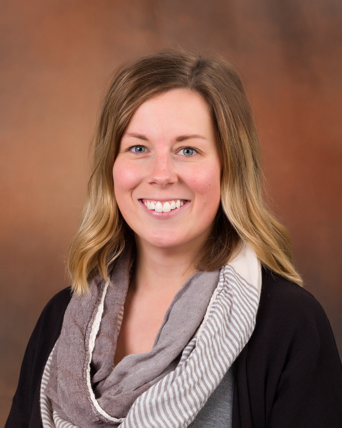 Angie Carlson Alluma