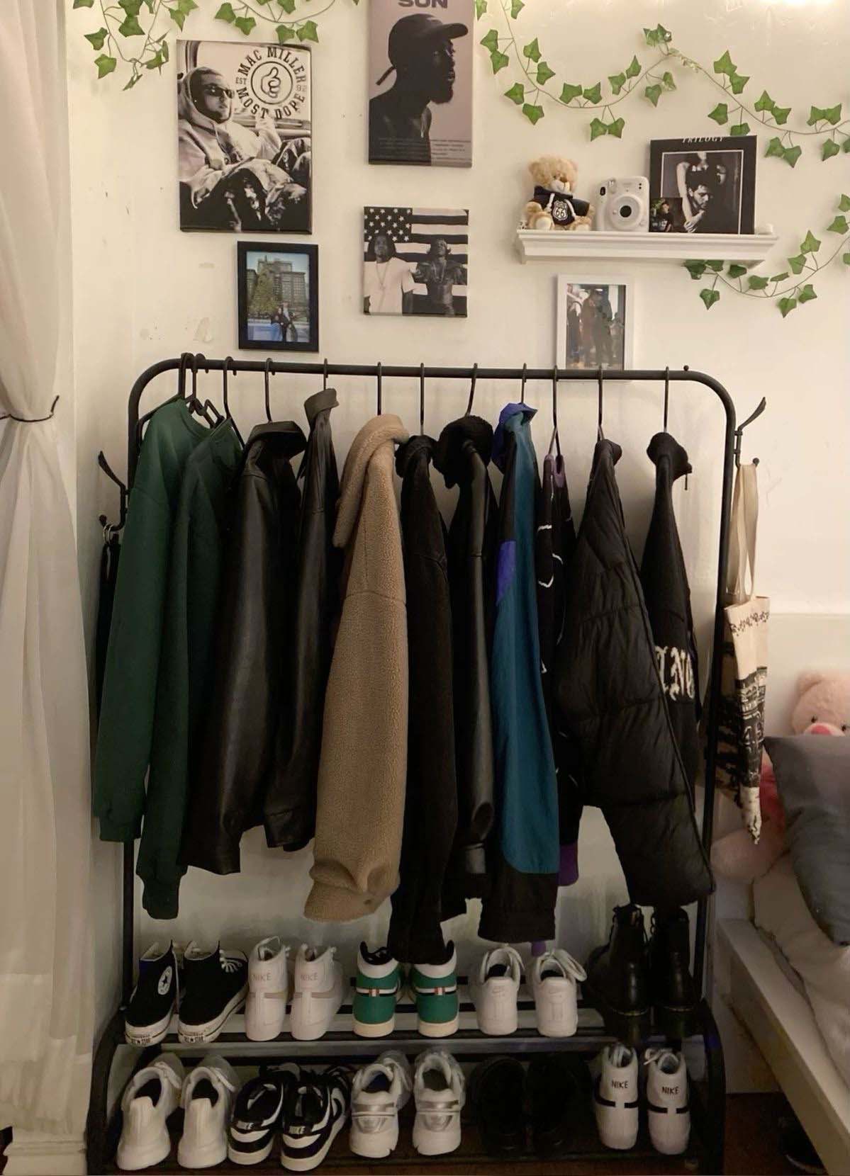 25 Genius Dorm Room Storage Ideas For Guys ALLURE OF BEAU