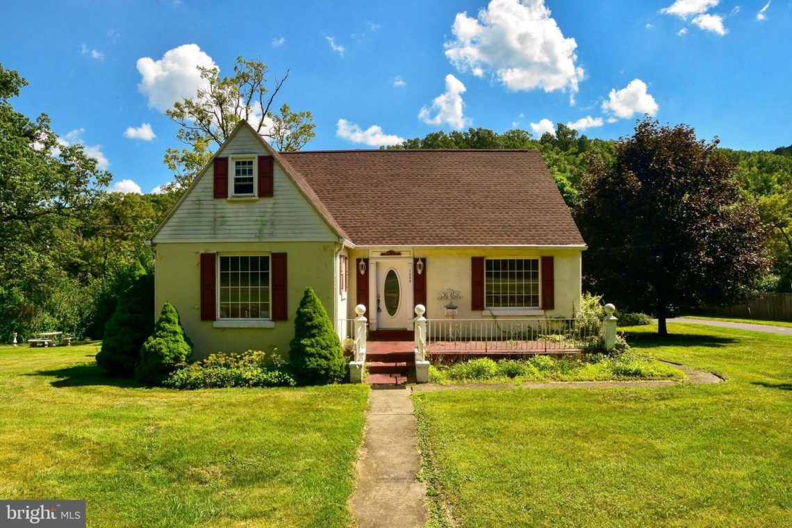 JUST SOLD 1066 Braddock Road, LaVale Ally Litten