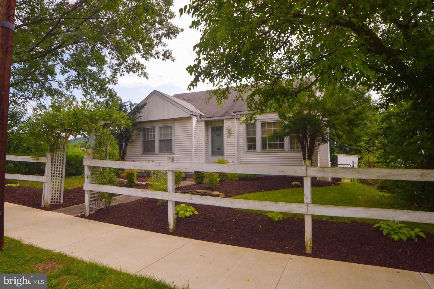 JUST SOLD 217 Tilghman Street Ally Litten