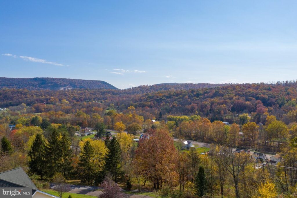 NEW LISTING 12605 Comfort Drive, Corriganville, MD Ally Litten