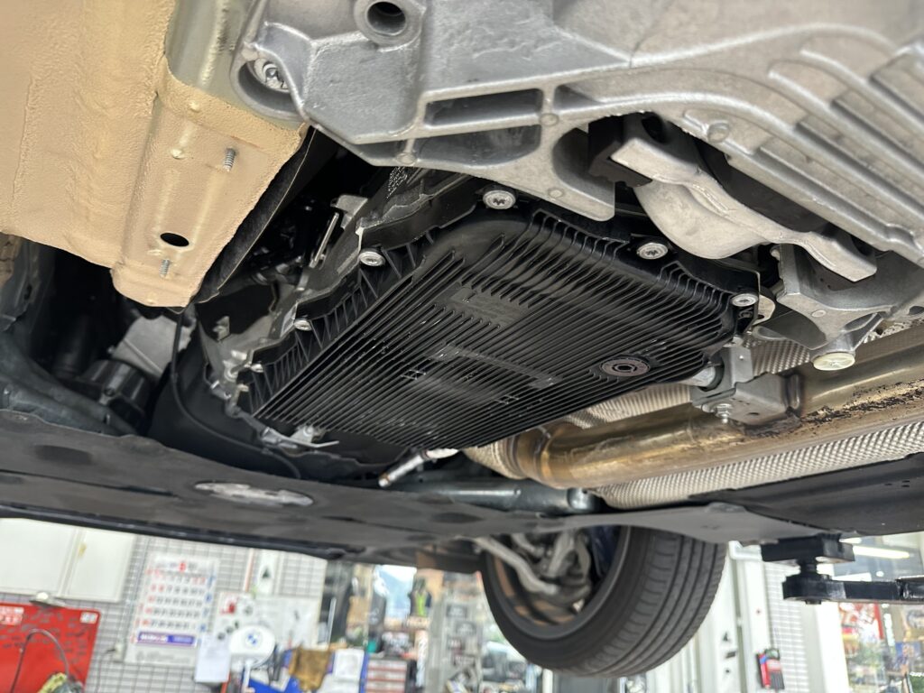 G20 330i Msport に LIQUI MOLY GEARTRONICⅢでのATF全量交換+G8XアルミATオイルパンアップグレード