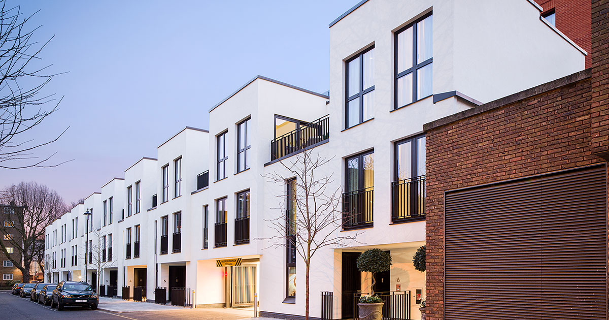 Almacantar — Lyons Place