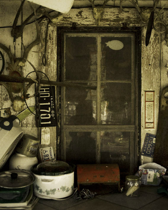 Double Ringer, Zuehl, TX Almost Out of Gas