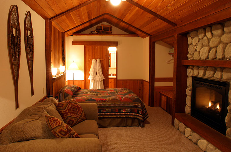 Mt. Rainier National Park Lodging Romantic Rainier Cabin at Mt
