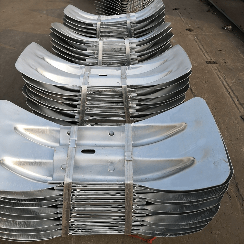 CRASH BARRIER FISHTAIL END TERMINAL SECTION FOR HIGHWAY GUARDRAIL