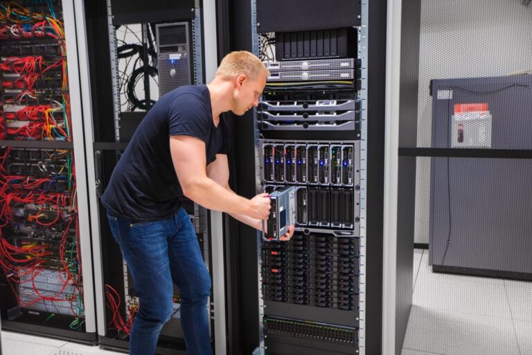 Advantages of renting computers and IT equipment
