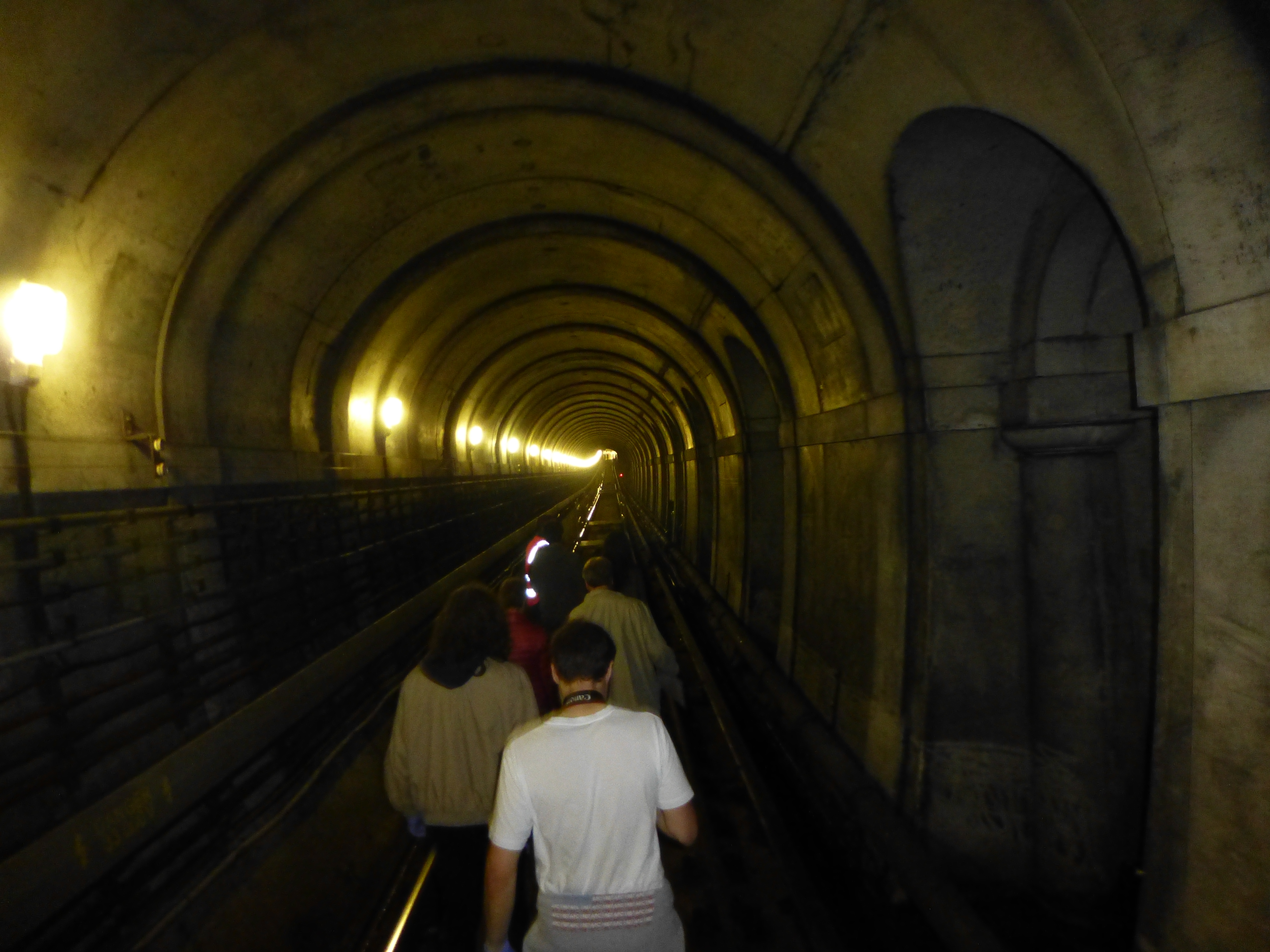 Walking Brunel's First Thames Tunnel from Rotherhithe to Wapping A
