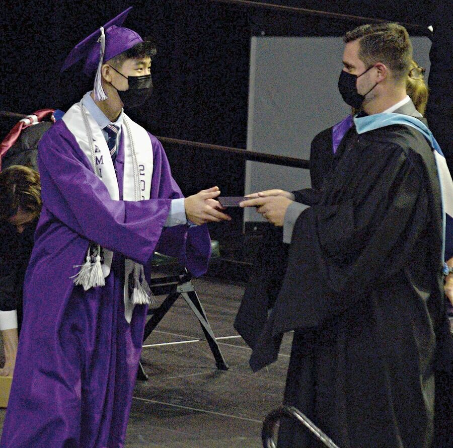 Celebrating Kamiak High School's Class of 2021 Mukilteo Beacon