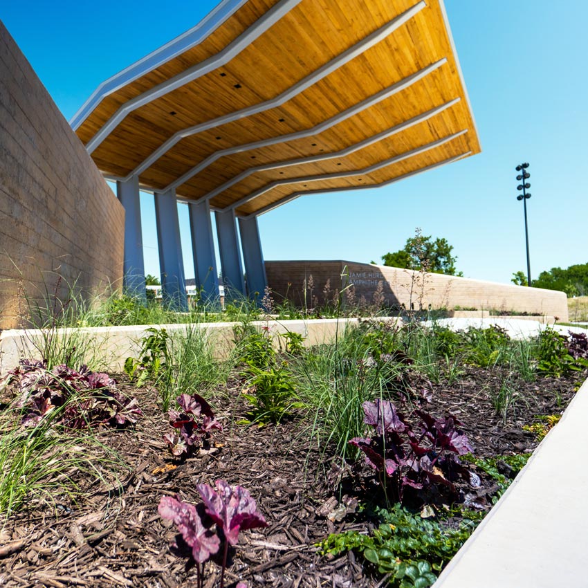 Commercial Landscaping In Des Moines, Iowa