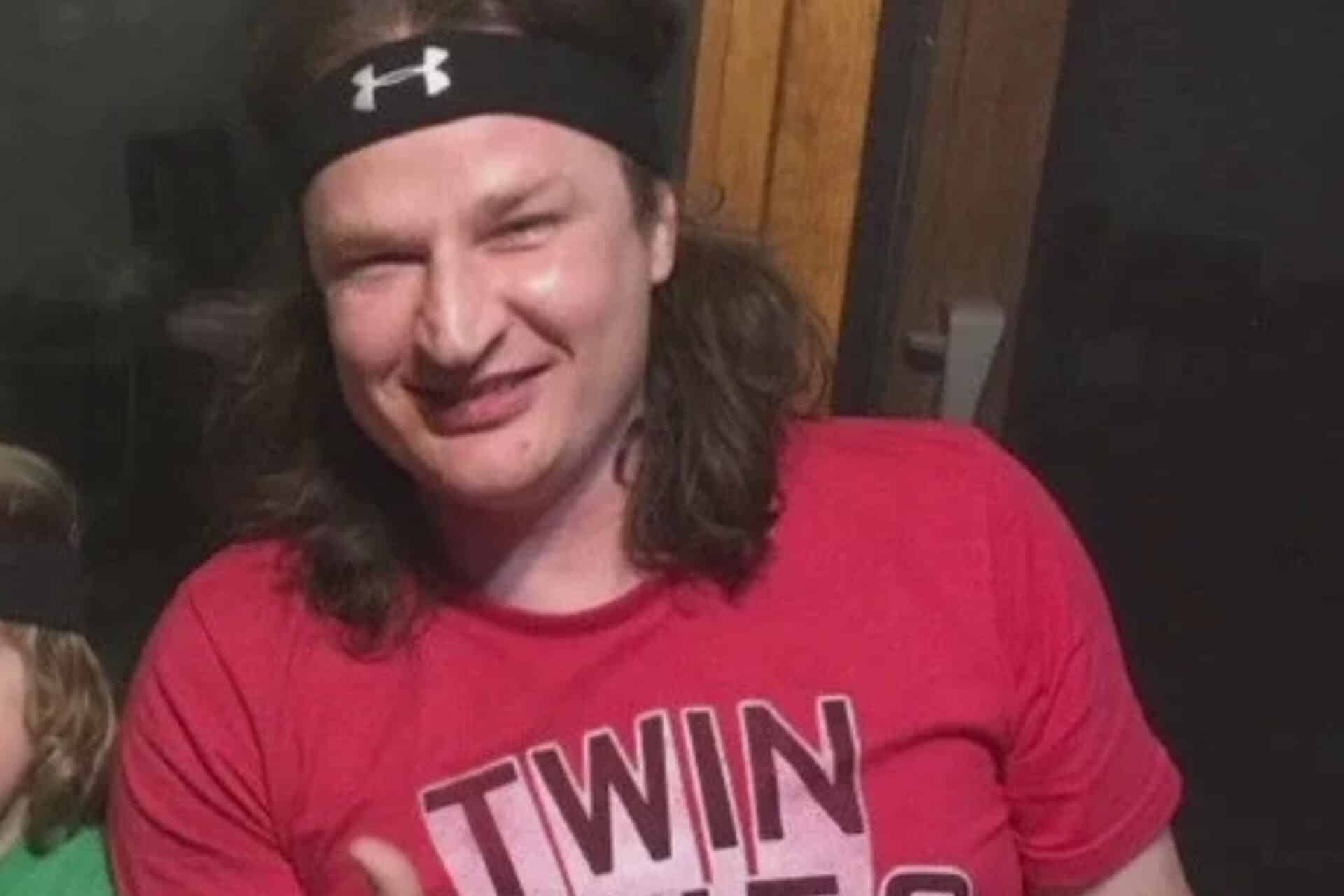 Murder victim's family urges Moriarty to transfer case after offering