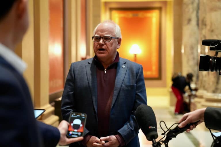 Minnesota mom launches petition calling for Walz's resignation 'I'm