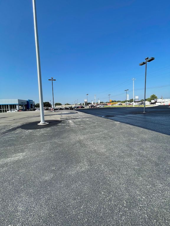 Asphalt Sealcoating & Striping Chevrolet Dealership in Marble Falls, TX