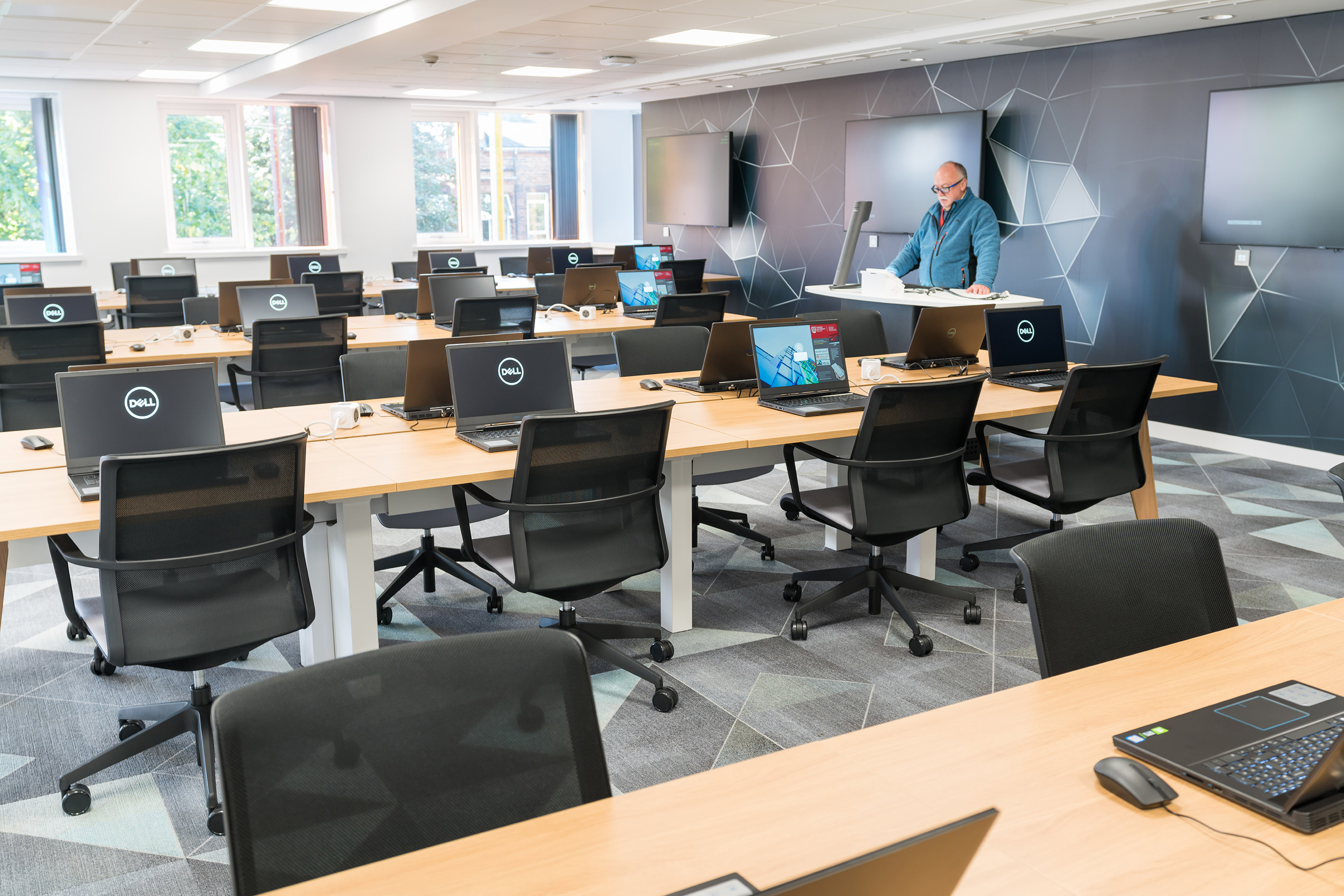 Computer Science Building Queen's Alpha