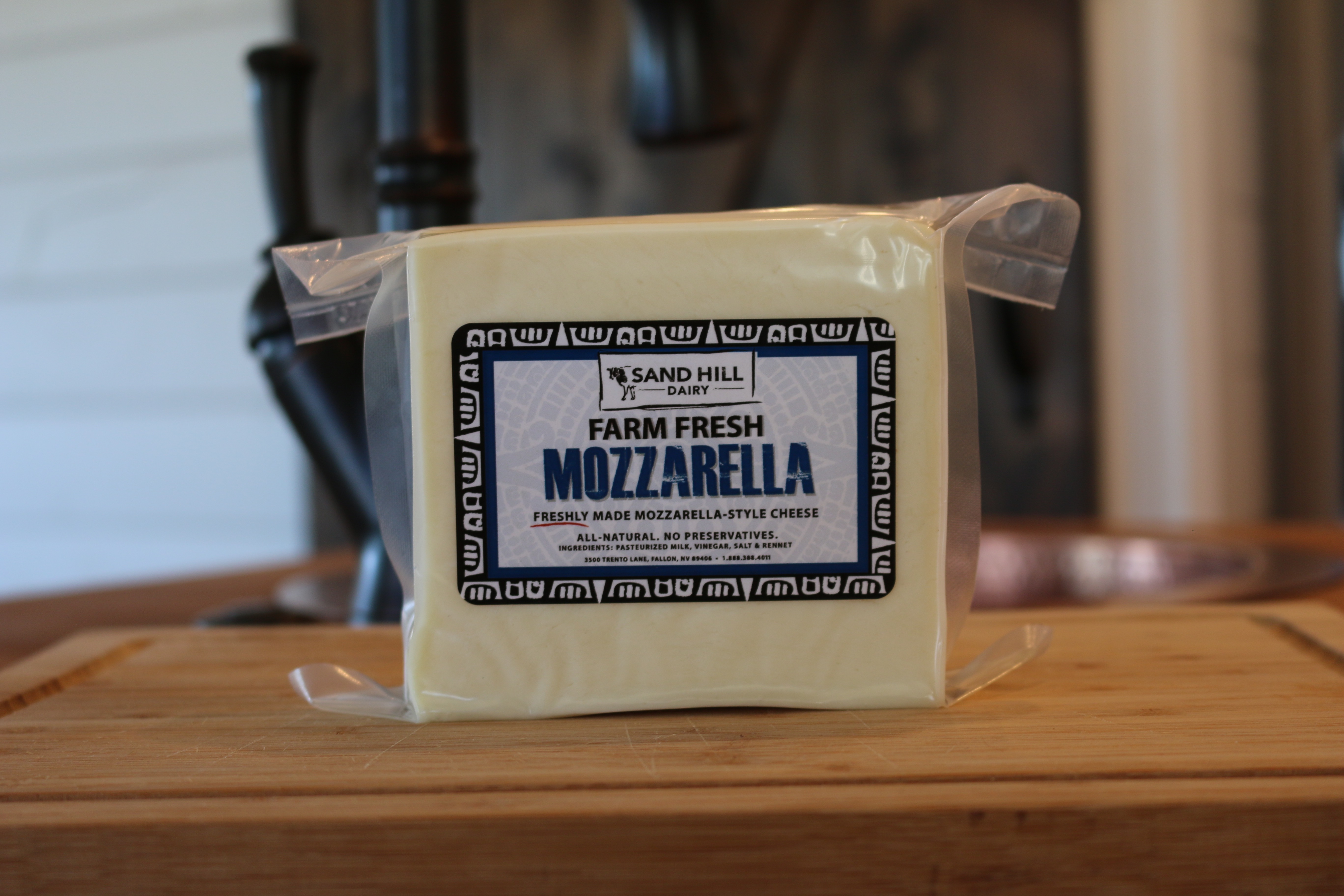Mozzarella Cheese 1/lb Alpine Ranch