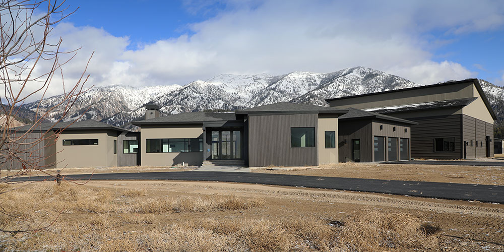 Mountain Modern 13 Alpine Airpark