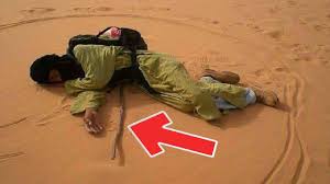 طريقة النوم في الصحراء