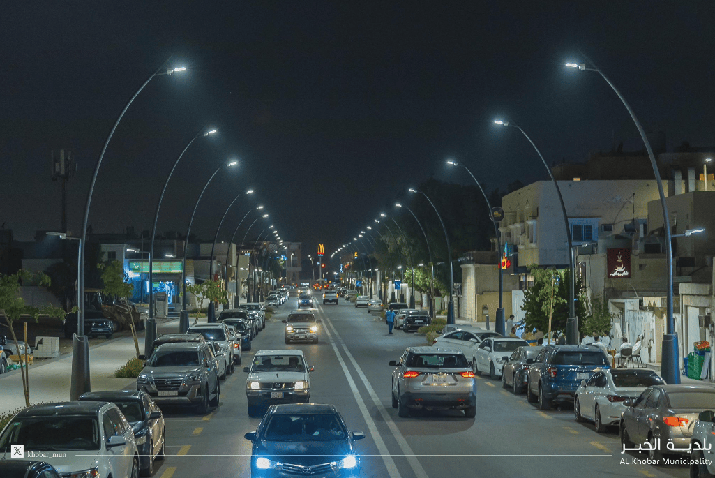 أنسنة وتطوير شوارع حائل
