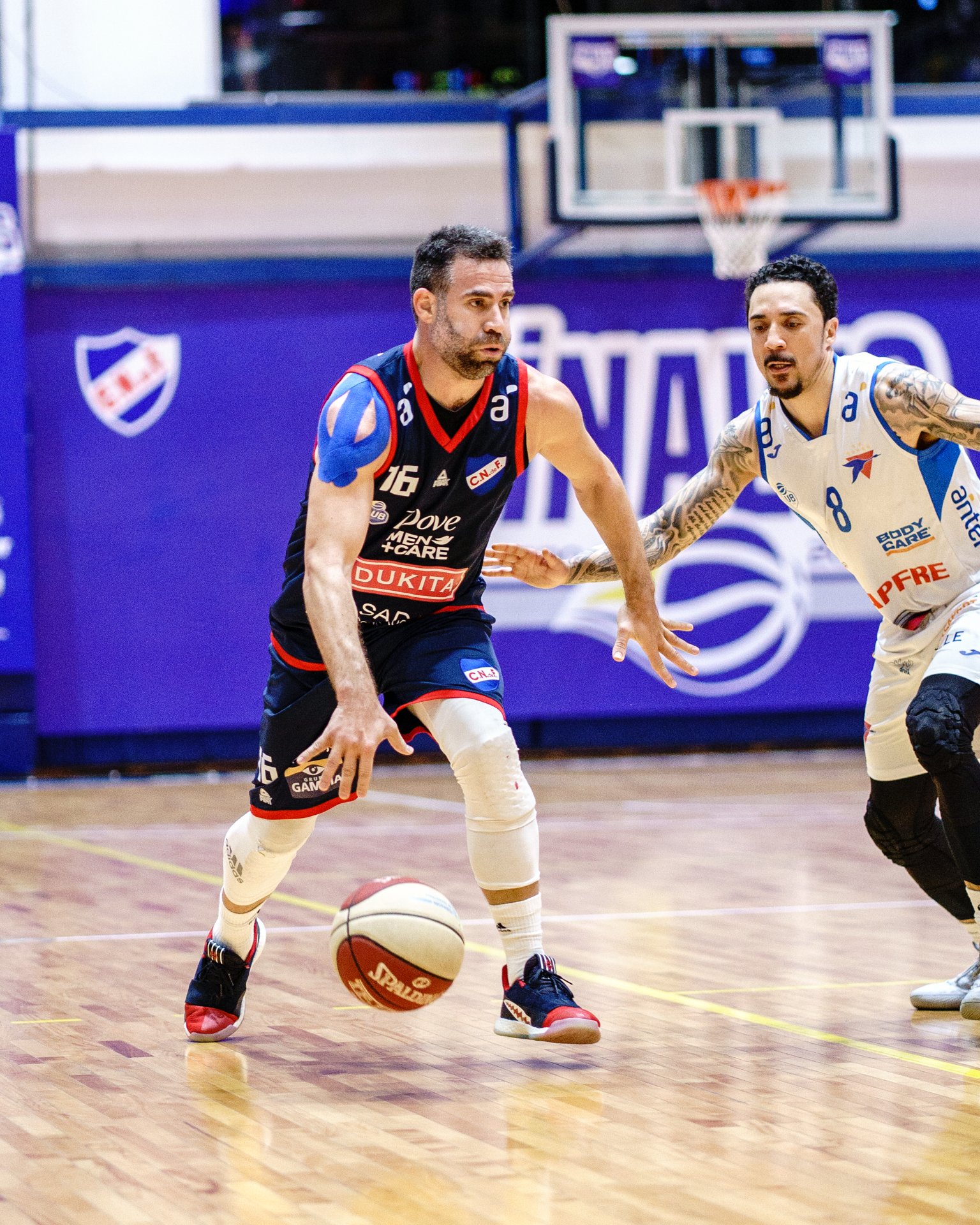 Hoy se decide la Liga de basket de Uruguay con Carlos Cabezas entre